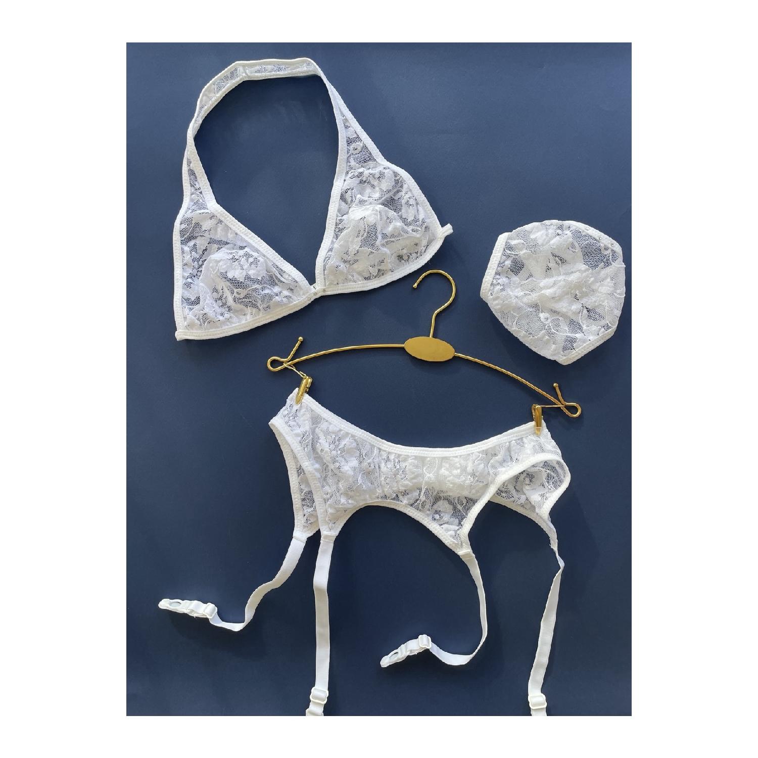 

Белый кружевной подвязки M