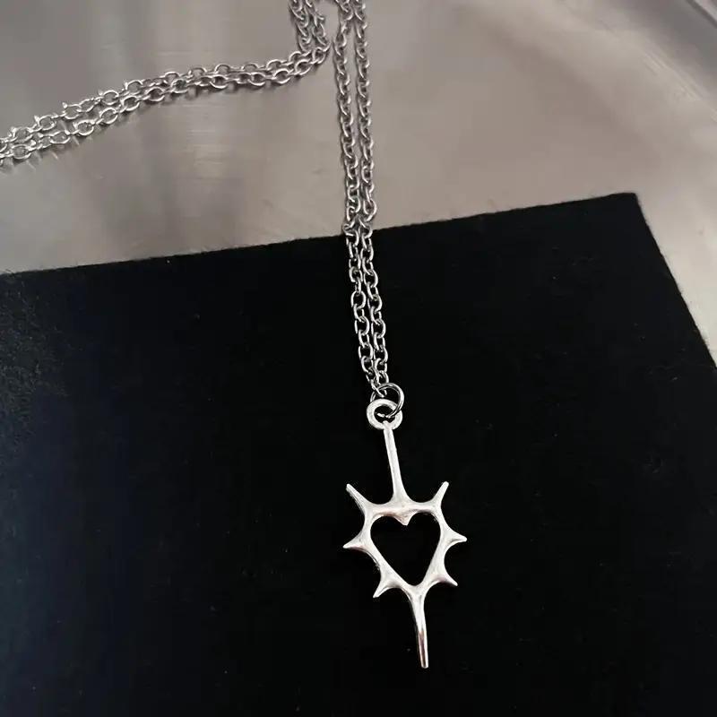 Gothic Alloy Pendant Necklace With Geometric Design For Fashionable Women