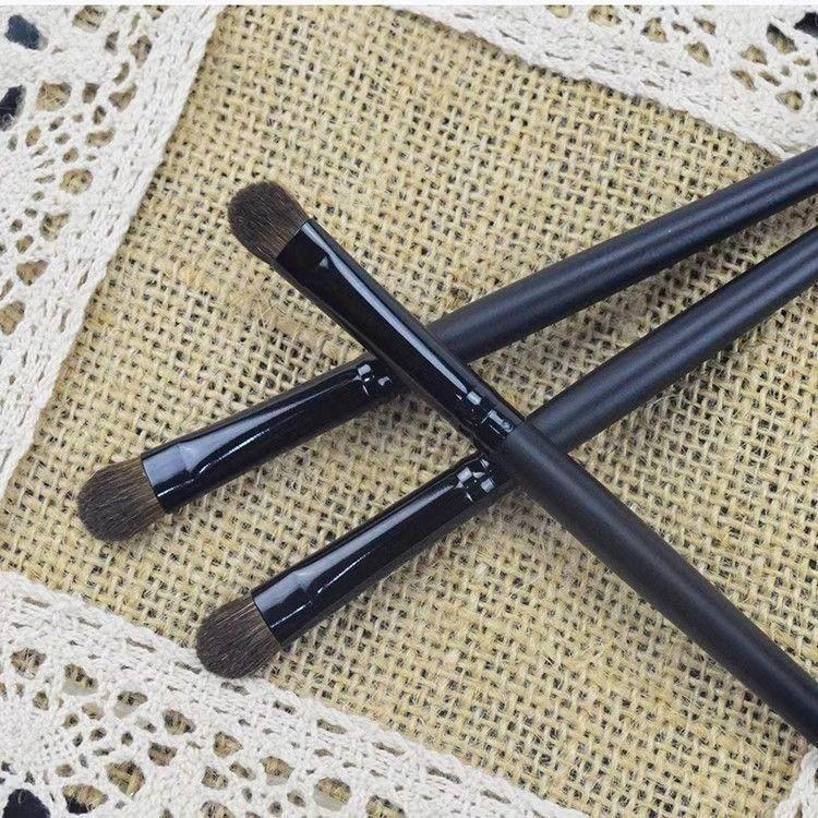 Soft Pony Hair Eyeshadow Brush Set (Small, Medium, Large) for Under-Eye and Detail Highlighting