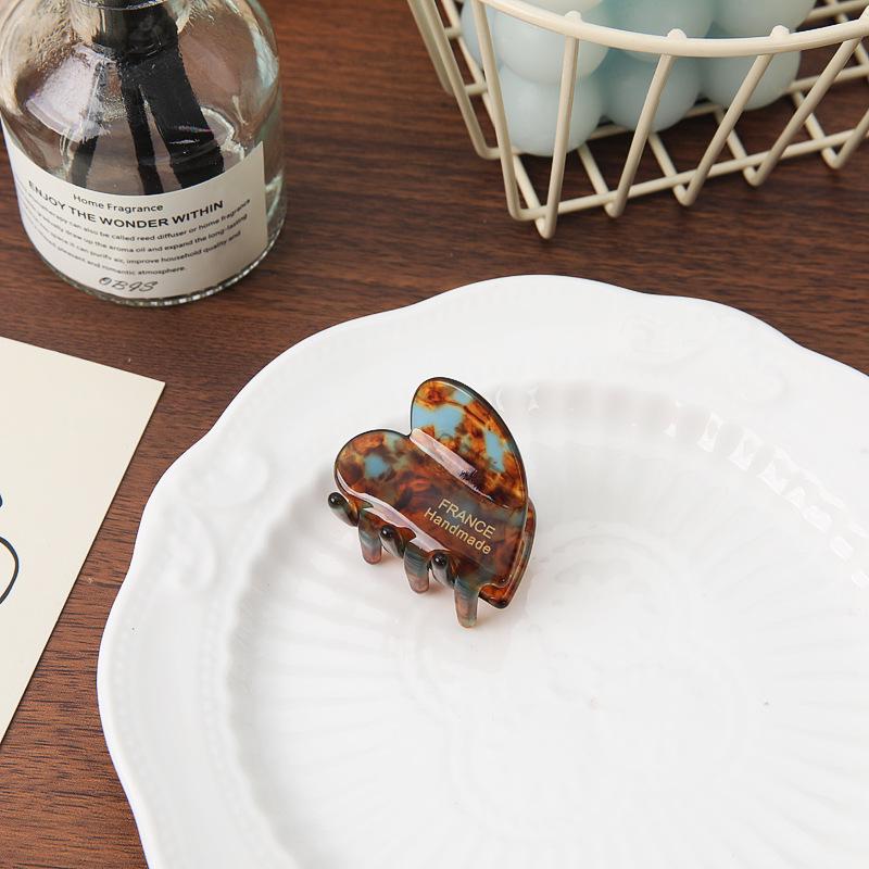 French Heart Hairpin: Chic Acetic Acid Half-Tied Clip, Stylish Shark Design for Women