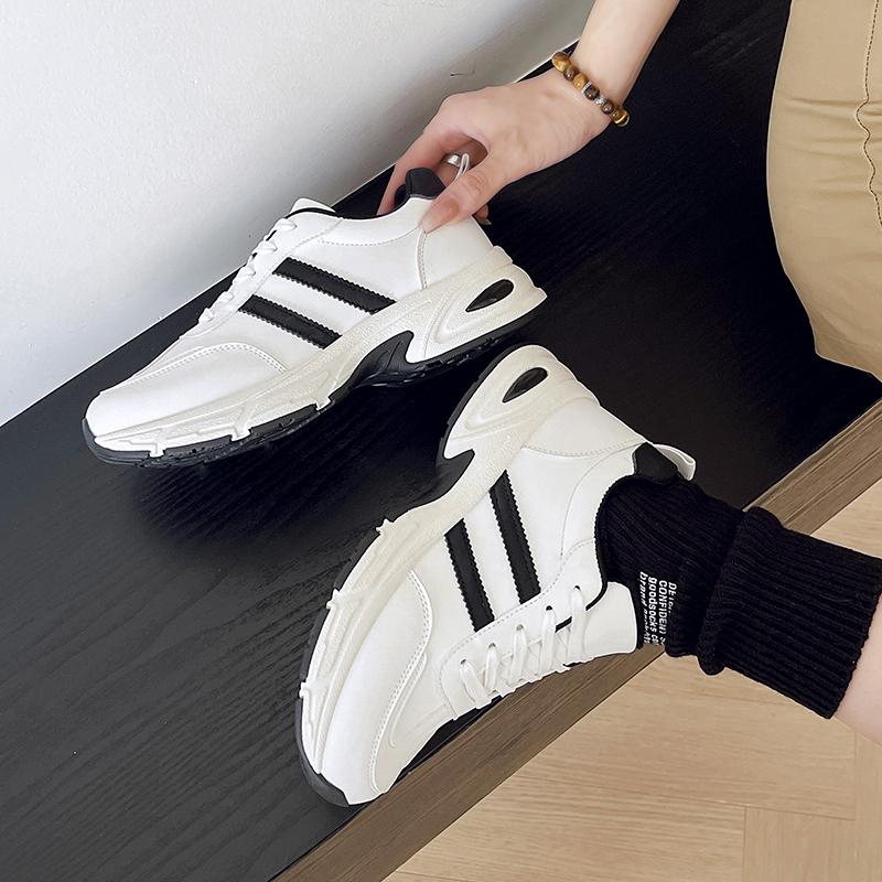 Fashion Casual Daddy Shoes for Women  Autumn Explosion All Matching Thick Sole Elevation Sports Light Running Shoes