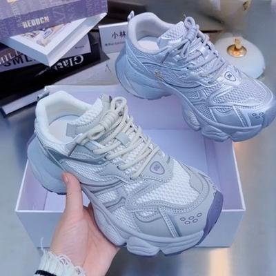 2025 printemps et été chaussures de papa respirantes nouvelle mode polyvalentes maille semelle épaisse rehaussantes chaussures de sport décontractées chaussures pour femmes