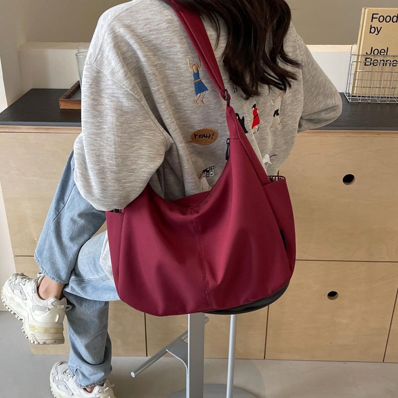 Popular New Solid Color Simple Large Capacity Fashion Daily Spring and Summer Casual Shoulder Bag Messenger Bag