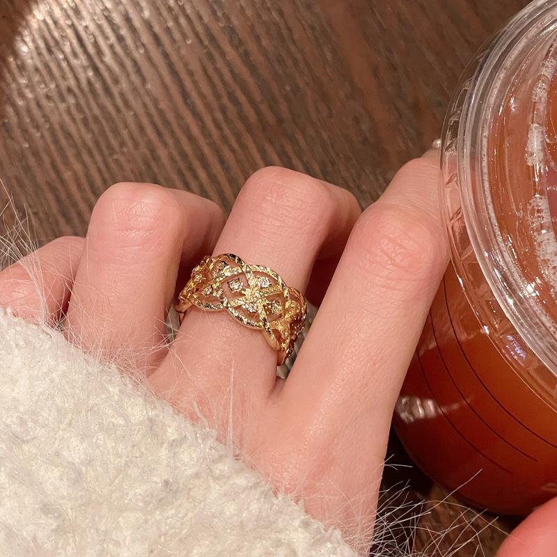 Medieval French Retro Cross With Diamonds, High-End Open Ring, Lace Niche Temperament, Rhombus Heavy Industry Accessories Women Adjustable opening