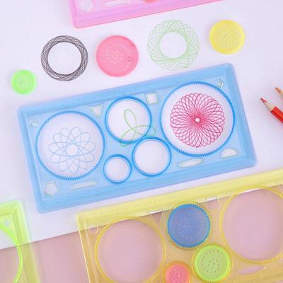 Set di righelli caleidoscopici regolabili: Righello Dritto Multifunzione per Arte Elementare e Disegno Tecnico.