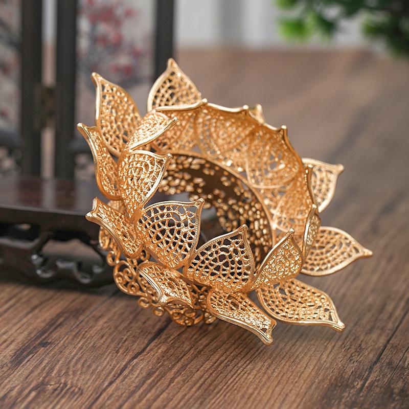 

Оригинальное платье Сюхэ Китайская свадебная корона феникса с красной кисточкой головной убор