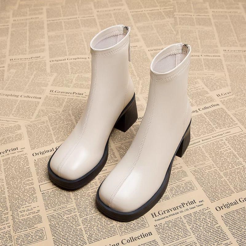 Soft leather high-heeled waterproof table Martin boots for children, autumn and winter 2025 new thick-heeled small ankle boots, short boots for women