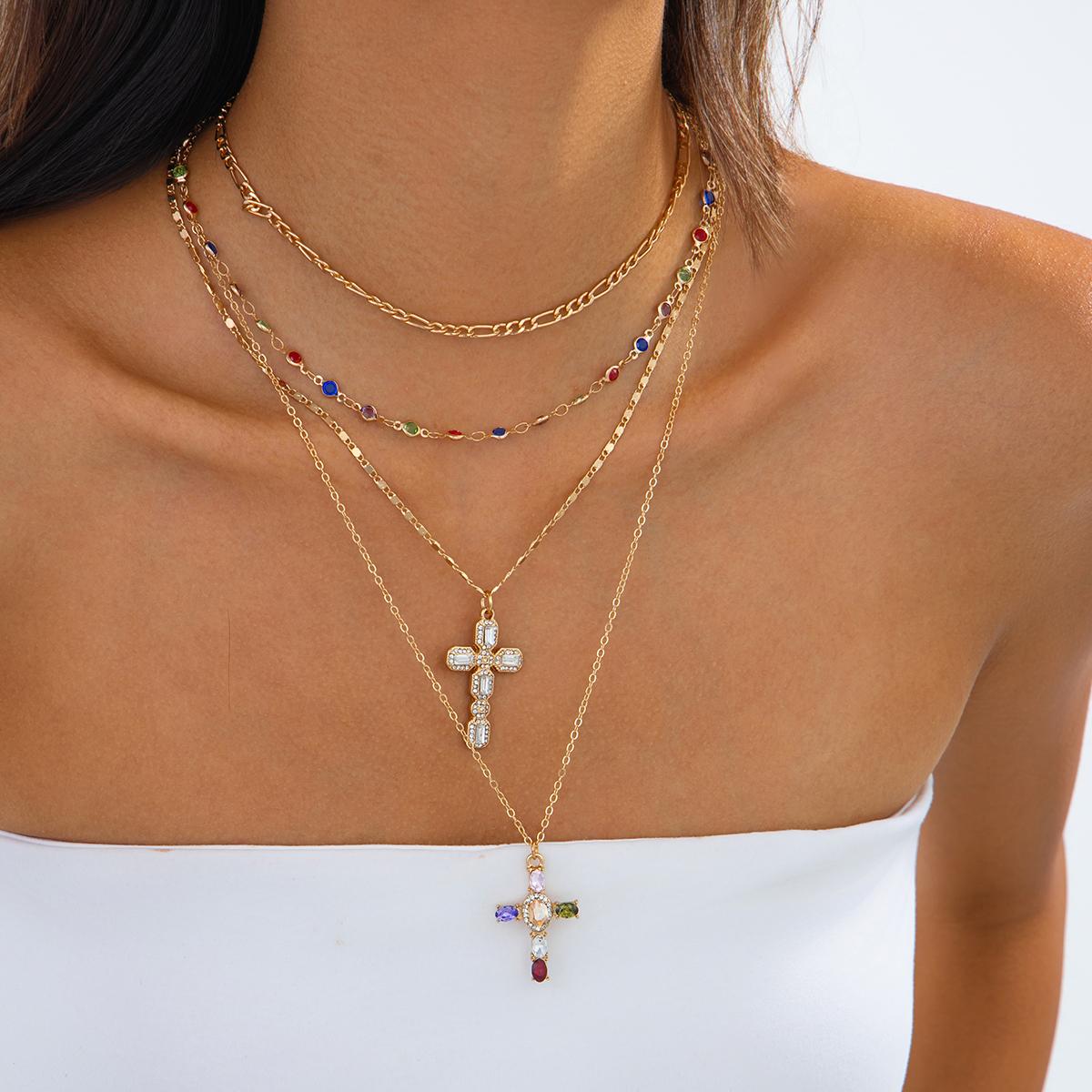 

Ingemark 4Pcs/Set Trendy Colorful Rhinestone Cross Pendant Necklace for Women Vintage Gold Color Metal Necklace Y2K Jewelry