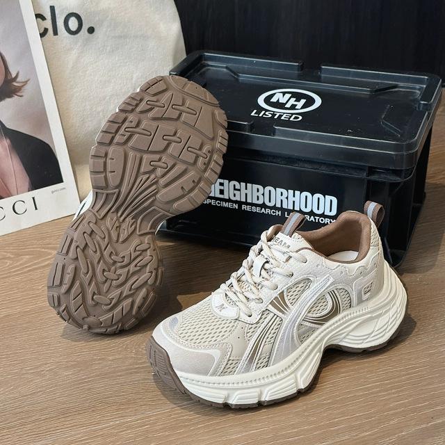 2025 Autumn New European Breathable Dad Shoes Women's Versatile Lightweight Soft-soled Sports Shoes Casual Shoes Women's Trend