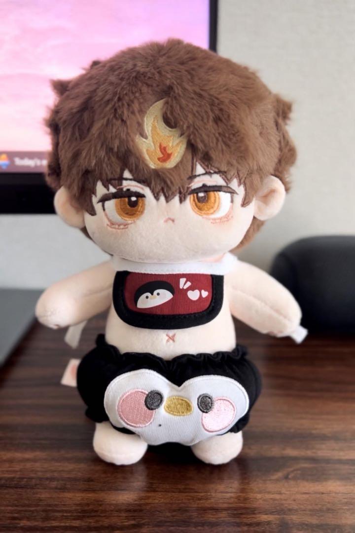 

[USED] REBORN Decollection Can Badge Tsunayoshi Sawada. Doll wearing clothes