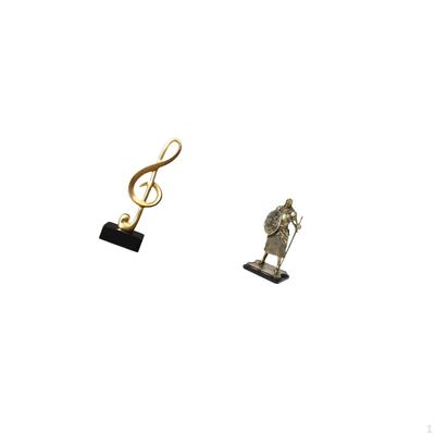 Knightly Resin Figurine Creative Tabletop Centerpiece European Decorative Ornament for Desk Entryway