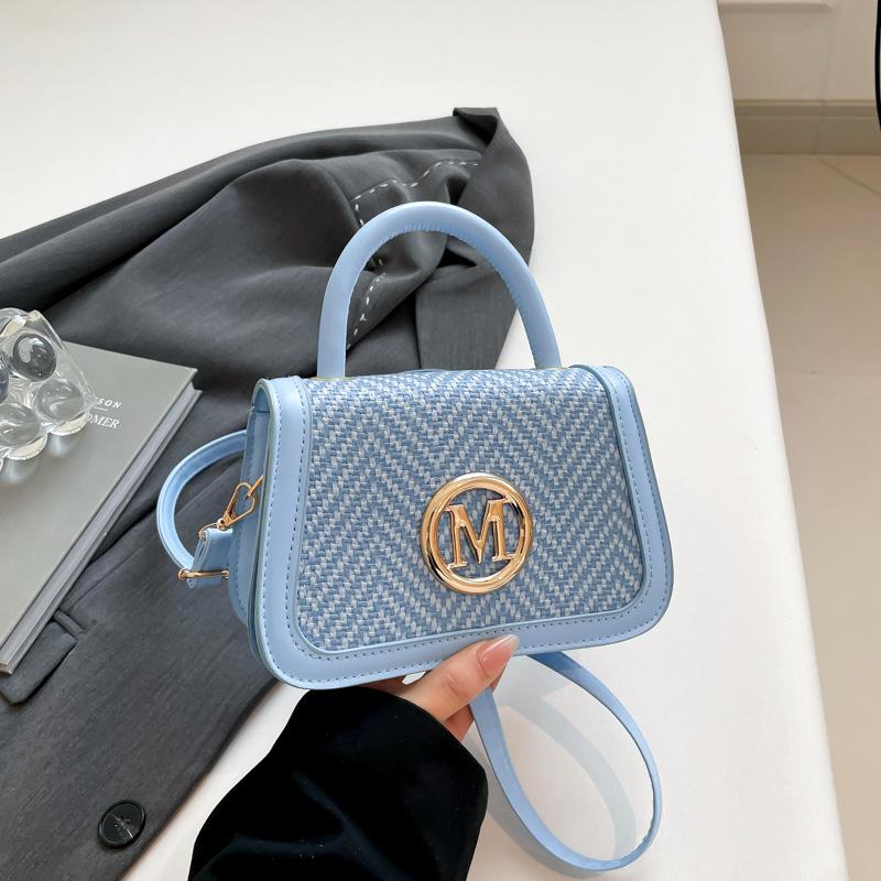 

Today s popular small bag women s spring new fashion retro messenger bag handbag female Internet celebrity versatile синій