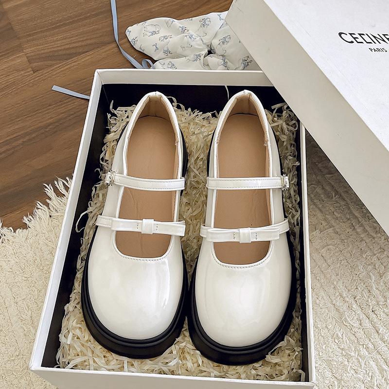 

Туфли Мэри Джейн на толстой подошве для женщин, новинка весны 2025 года, ретро, увеличивающие рост, черные, японские jk с юбкой, туфли из маленькой кожи с открытым носком 40 белый