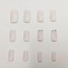 24-częściowy zestaw do nakładania paznokci Glamorous White Square Press-On Nails z błyszczącymi kryształkami, pilnikiem do paznokci Jelly Glue - średniej długości francuskie końcówki, zestaw sztucznych paznokci dla kobiet