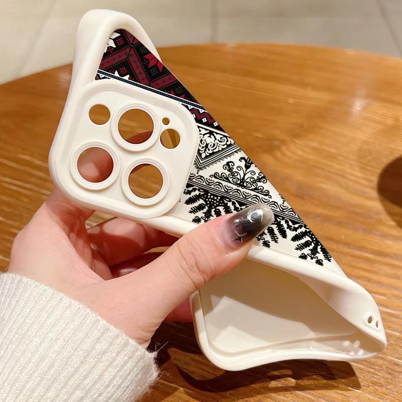 Vintage Totem Patterned Phone Case For iPhone 17 Air 16 E 15 14 13 12 11 Pro Max Plus Mini SE 2020 2022 Soft TPU Phone Cover