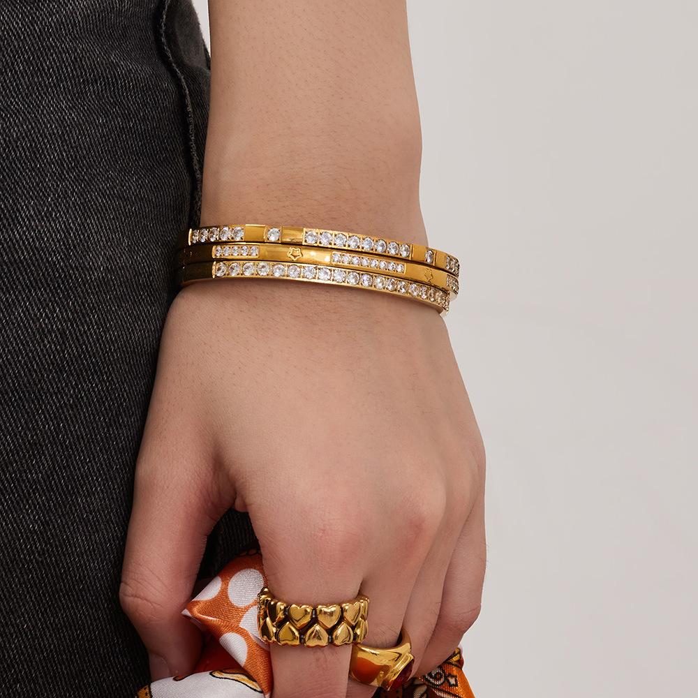 Light Luxury, High-end, Niche Geometric Fashion Zircon Bracelet, Stainless Steel Women's Bracelet Combination