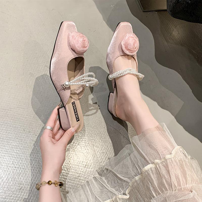 Hrubý podpatek Francouzský poloviční tah dívka jaro a léto jemné jednoduché boty pohádkové boty perla nové čínské taška hlava tah