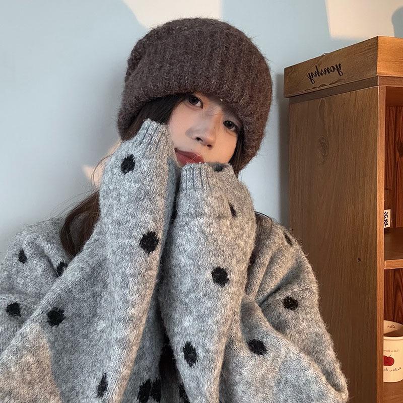 Japanese Style Wool Knit Hat: Versatile, Warm, Ear-Protecting Slouchy Cap for Women with Larger Head Circumference