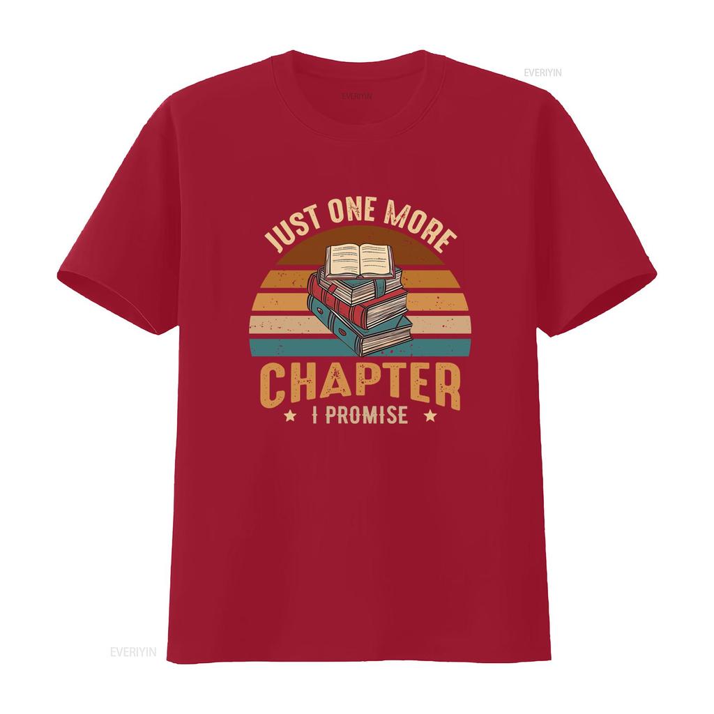 Just One More Chapter T Shirt Retro Stacked Books Design for Book Lovers Reading Enthusiasts vintage Washed graphic homme
