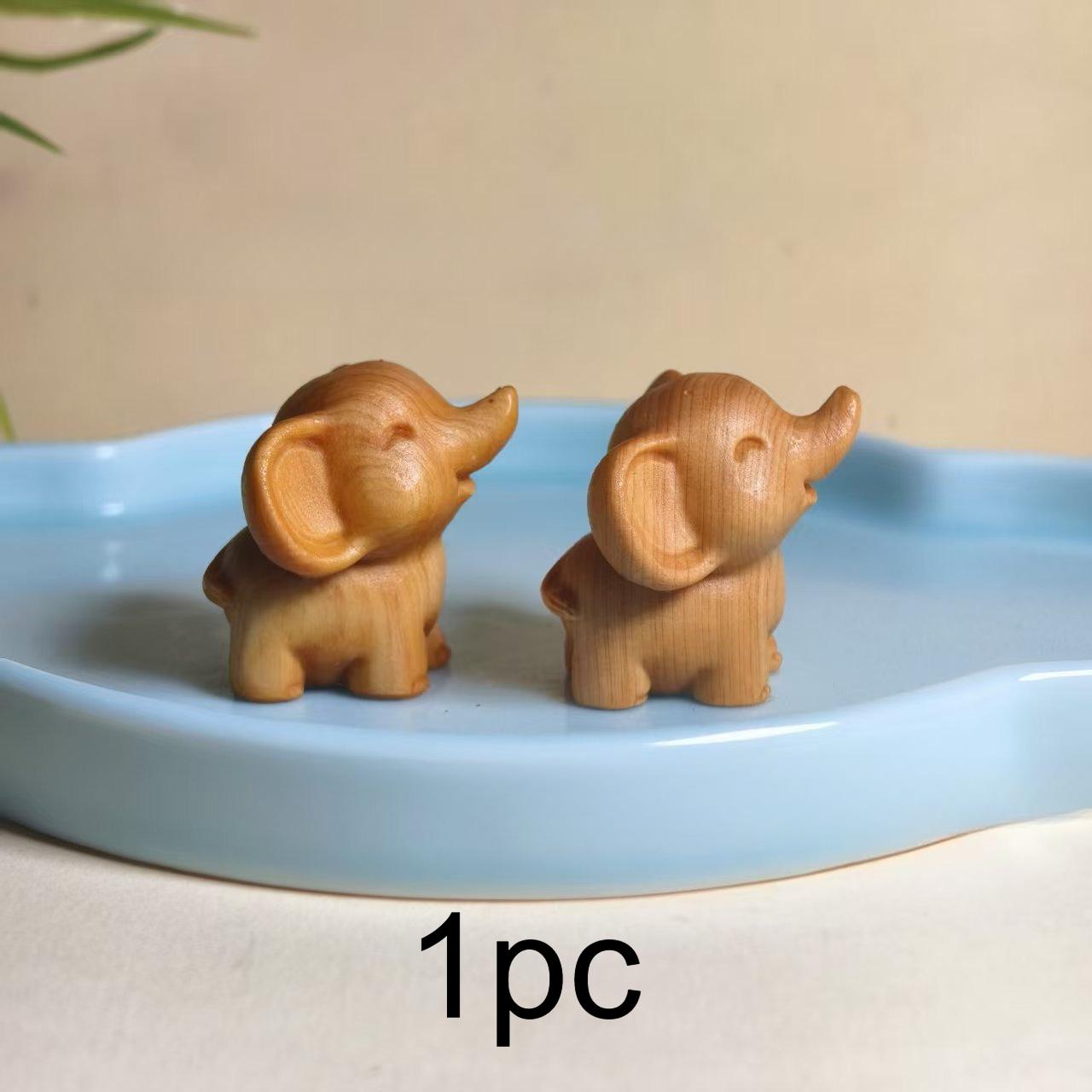 

1pc Cypress Wood Elephant Figurine | Mother S Day Gift, Versatile for Various Room Types, Living Room Decoration, Home Decor