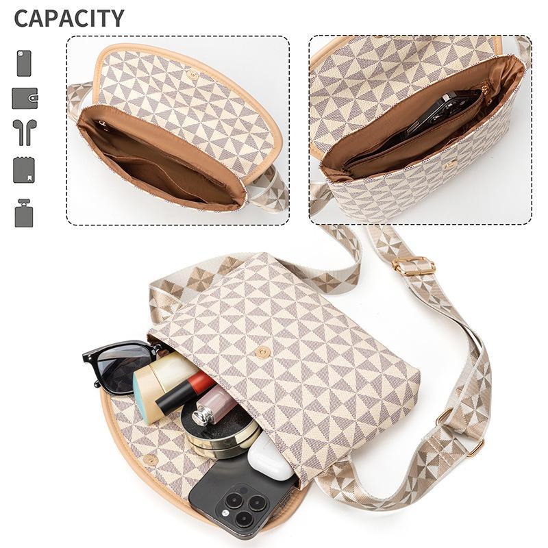 Fashionable Breast Bag for Women's Windmill Flowers New Fashion Envelope Bag Broadband One Shoulder Slant Small Bag for Women