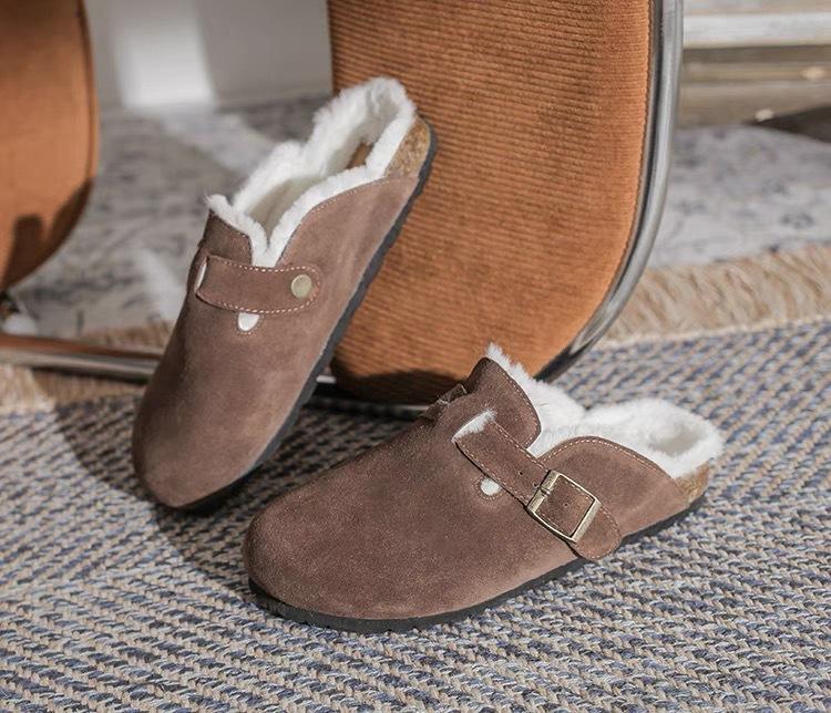 Size 35-45, large size women's shoes 41 wide fat feet thick-soled velvet bag head slippers women's autumn and winter heel-less Muller shoes 42