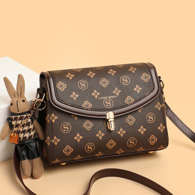 Bags New women's bags Spring and summer shoulder messenger bags Large capacity fashionable versatile commuter mother bags