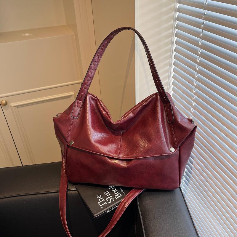 

Сегодняшние популярные сумки большой вместимости женские новые модные универсальные сумки-мессенджеры для поездок на работу, сумки на плечо бордовый