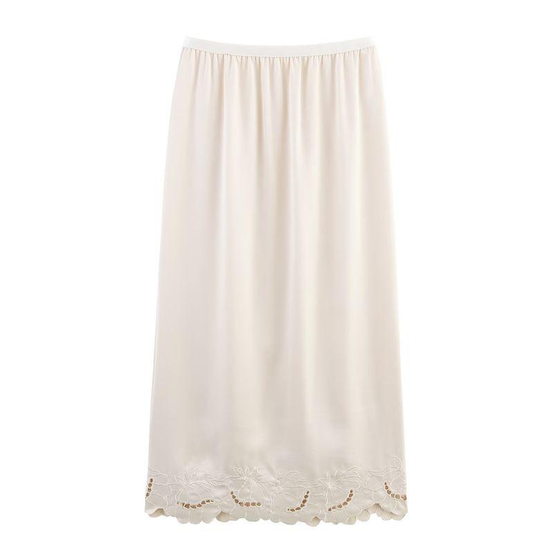 Kaslead New Women Clothes Western Style Carved Hole Embroidery Flower Acetate Satin Split Elastic Waist Skirt