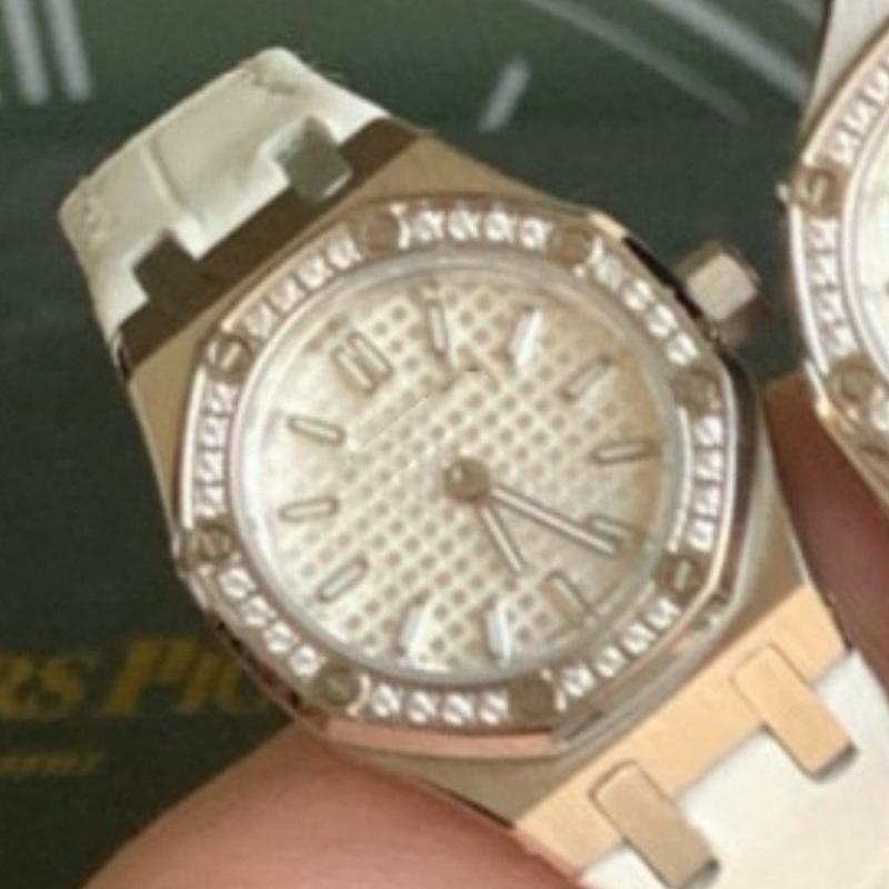 Женские часы Royal Oak AP, 23 мм, Матовое золото и Розовое золото, Инкрустация бриллиантами, Нержавеющая сталь 316L, Несколько вариантов браслета