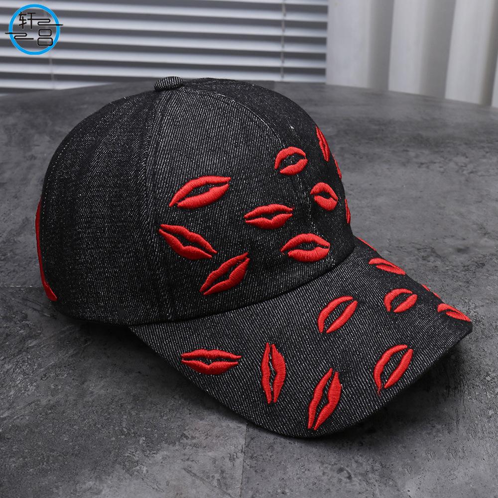 New fashion red lip embroidery decoration niche versatile casual baseball cap breathable comfortable Internet celebrity personality cap