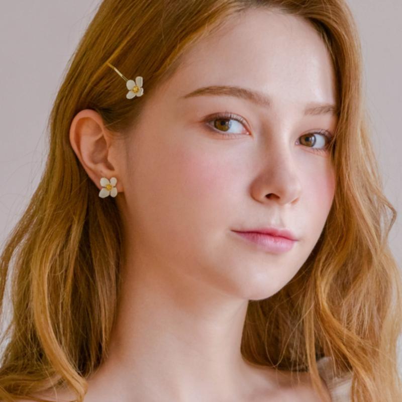 Dana Burton Petite Bianca Flower Earrings