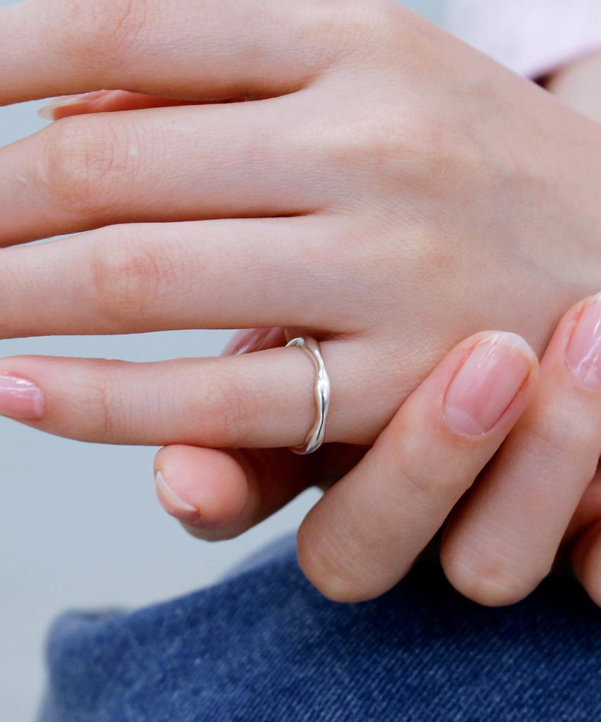 47Bag 925 Silver Daily Fish Bold Pinky Ring