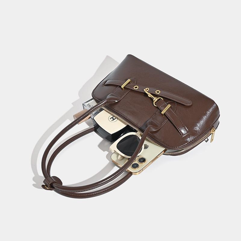 Autumn and Winter New Simple Retro Armpit Bag Women's Niche Bowling Bag Handbag Versatile Casual Shoulder Bag