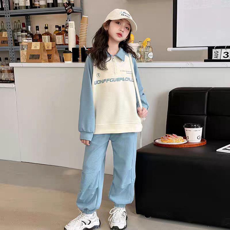 

Модный демисезонный комплект-двойка для девочек: Стильный свитшот и спортивные штаны 170