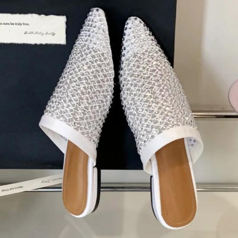 Fashion High Quality Bling Rhinestone Women Mules Slippers Pointed Toe Crystal Flat Sandal Fashion Hollow Non-slip Designer Brand Sandal