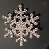 Decoração Estilo Natalino Broche Charmoso de Floco de Neve de Diamante e Diamante de Água Acessórios de Moda de Natal para Mulheres