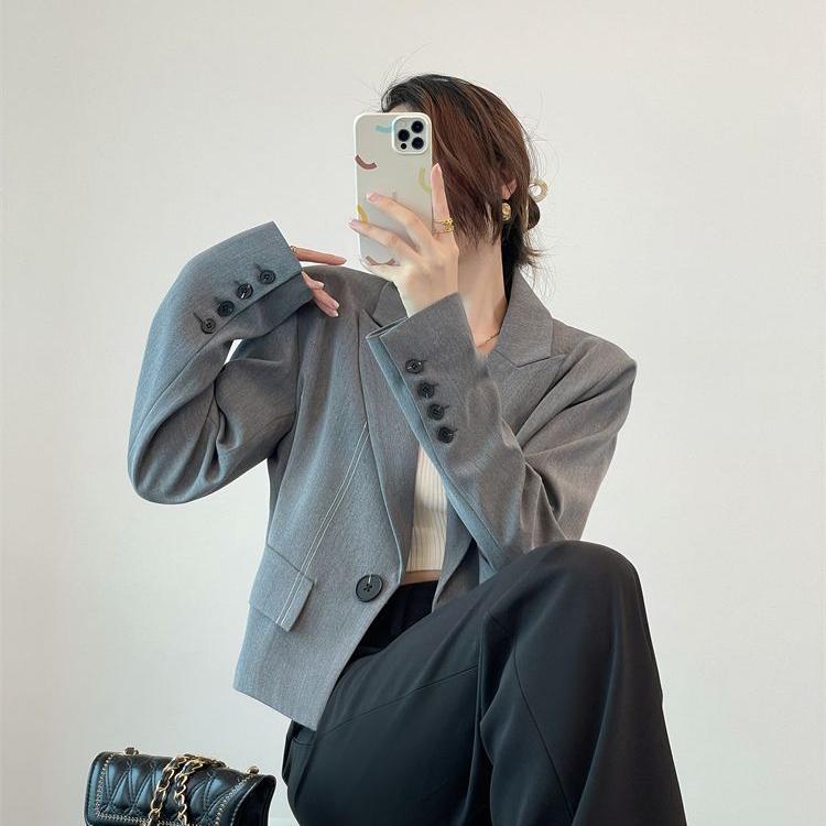 

Женская короткая куртка в стиле Leisure с дизайном Lazy Wind XL серый