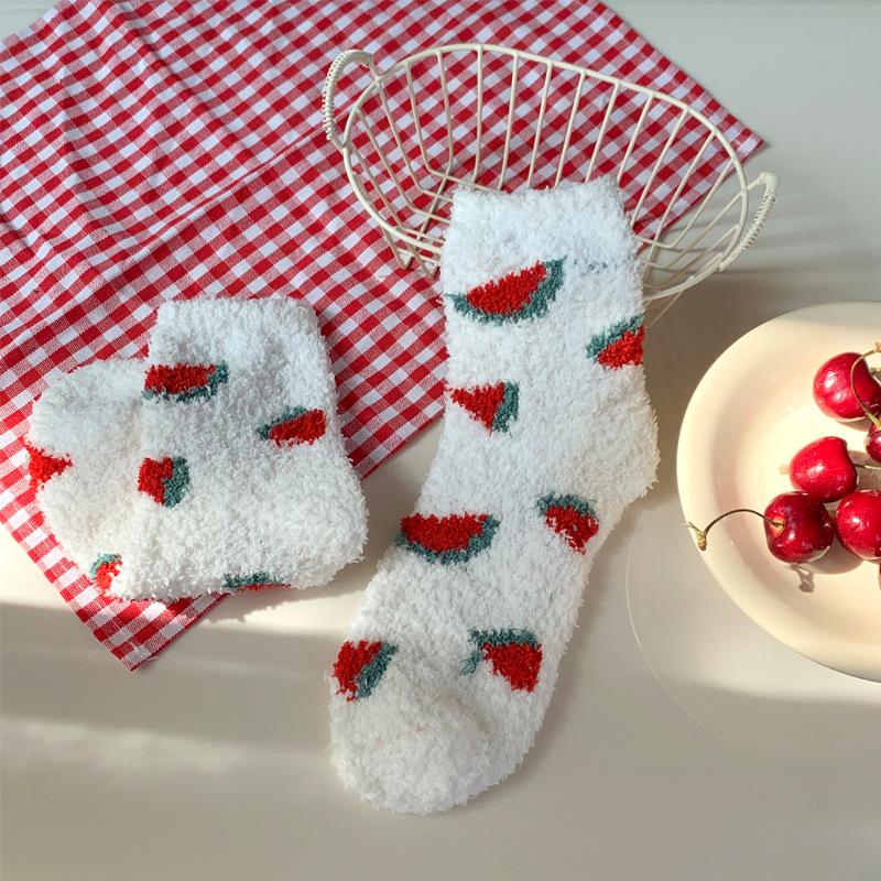 Autumn And Winter Coral Fleece Socks Women'S Fruit Cute Girl Medium Tube Floor Socks Women'S Fleece Thickened Sleep Confinement Socks