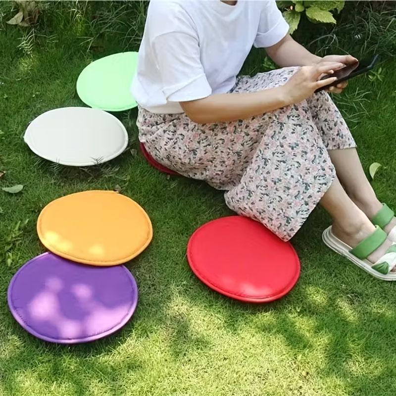 Camping Seat Pad Portable Outdoor Cushion Minimalist PU Leather Mat with Handle for Hiking Picnic Beach Foldable Round Stool