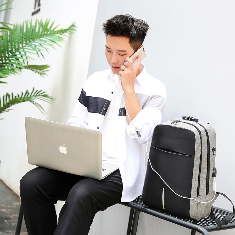 Vanaheimr Anti-Diebstahl Lade-Laptop-Rucksack