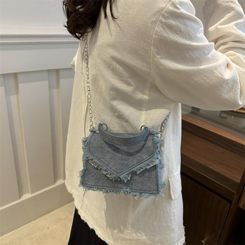 Fashion Handbag Niche Design Shoulder Bag Bag Women's Messenger Bag New Armpit Bag Personalized Small Square Bag