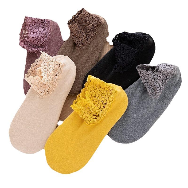 8 Pairs Women's Lace Hollow-Out Short Socks - Warm, Non-Slip, Thick German Velvet for Autumn/Winter