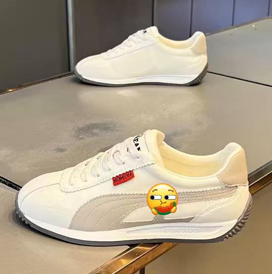 

Autumn new breathable Forrest Gump shoes sports and leisure dnh size 38 leather shoes грязно-белый