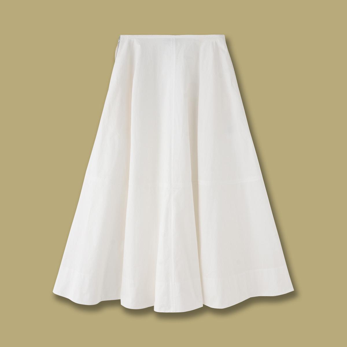 

ED26 Sleeveless Black Top & White Skirt Set for Women - Summer Casual Style S