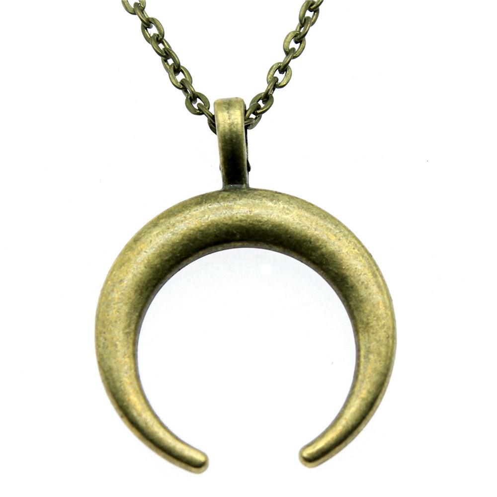 Hollow Charm Star Necklace Minimalist Geometric Pendant Celestial Aesthetic Jewelry 43cm Chain