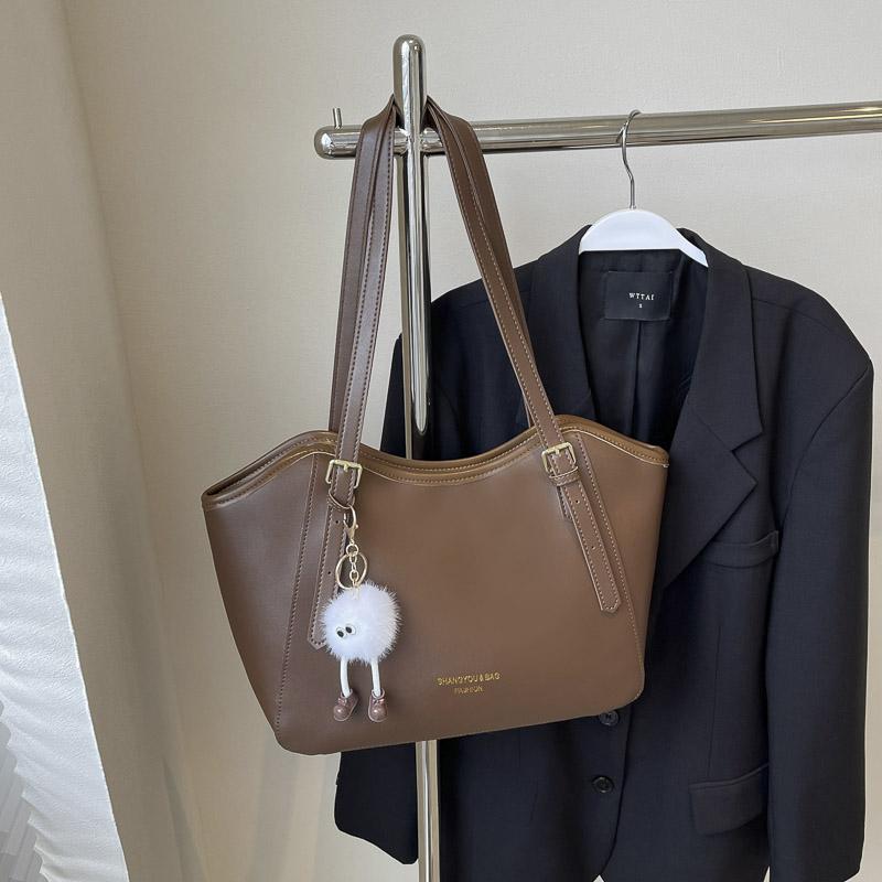 

fashion brand handbag new large capacity shoulder bag high-end women s bag Fashion niche leisure handbag ladies Tote bag (30cm<Max Length<50cm)