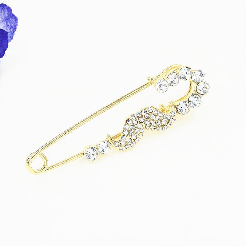 Personalized Rhinestone Mustache Brooch: Versatile Jewelry & Clothing Accessory