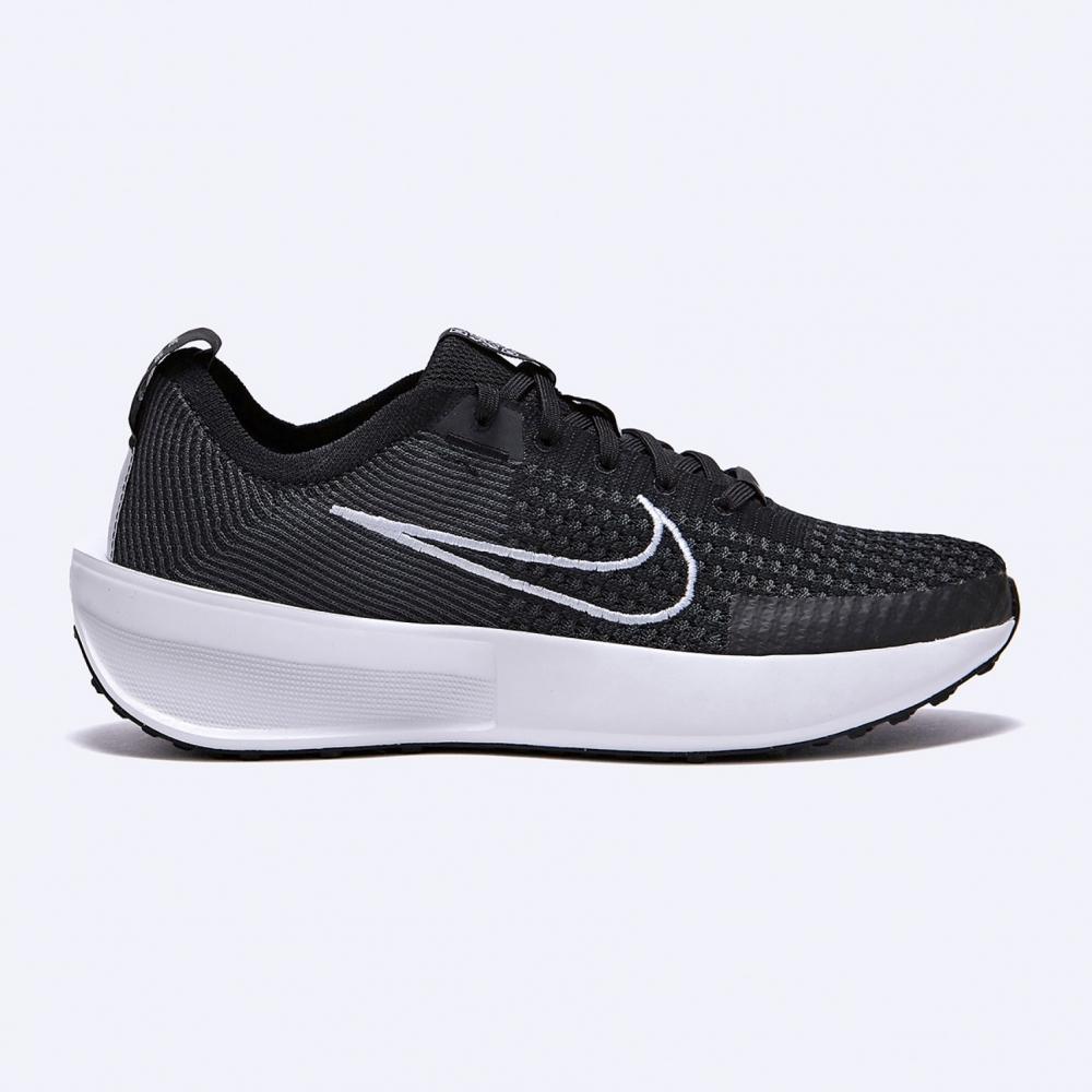 

Жіночі кросівки NIKE Interact Run FD2292 003 240
