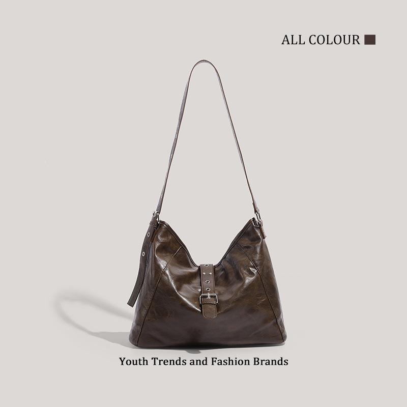 New large-capacity fashion shoulder bag niche locomotive bag retro underarm shoulder oblique span bag tide